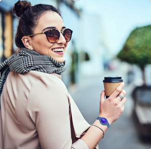 NFC medical ID bracelet – waterproof and customizable emergency medical alert wristband for chronic illness, seniors, and epilepsy.